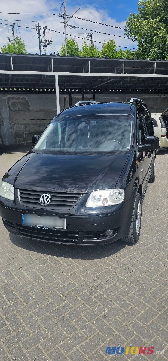 2010' Volkswagen Caddy photo #3