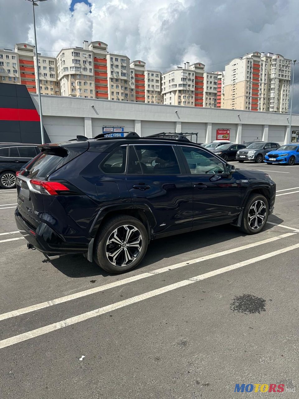 2022' Toyota RAV4 photo #3
