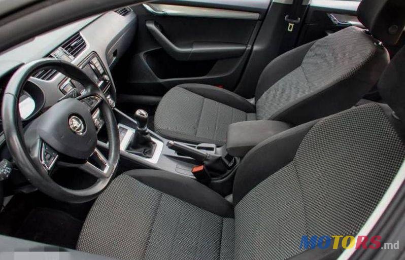 2016' Skoda Octavia photo #2