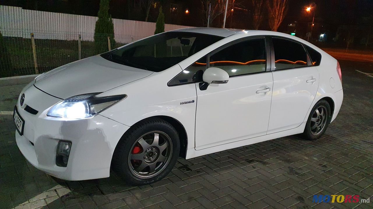 2009' Toyota Prius photo #3
