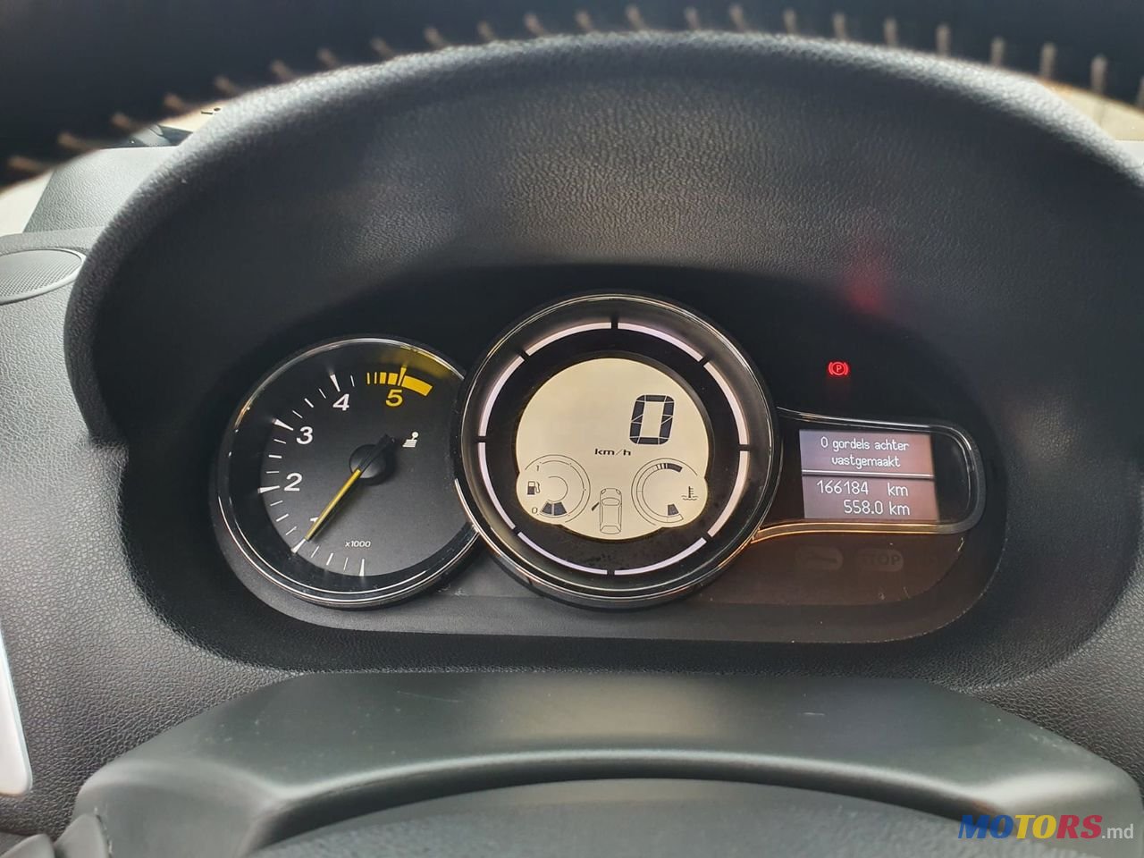 2012' Renault Megane photo #6