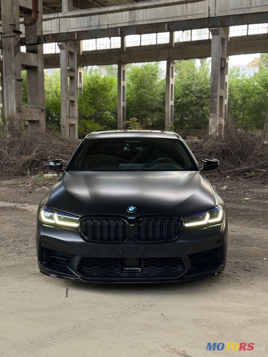 2023' BMW 5 Series photo #2