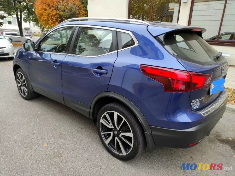 2018' Nissan Rogue photo #2