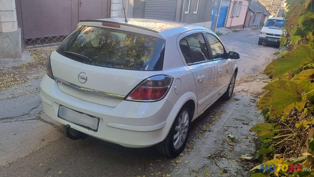 2007' Opel Astra photo #3