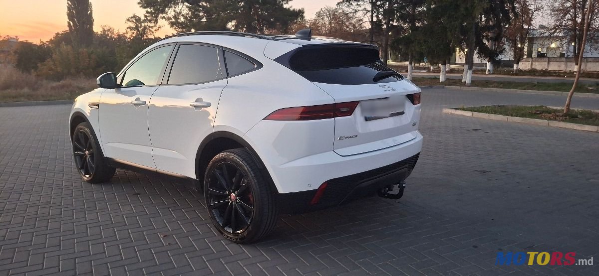 2018' Jaguar E-Pace photo #5