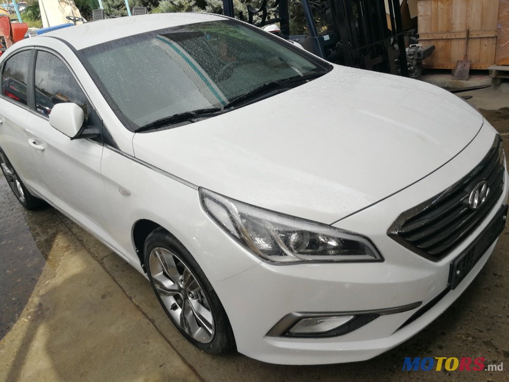 2014' Hyundai Sonata photo #3