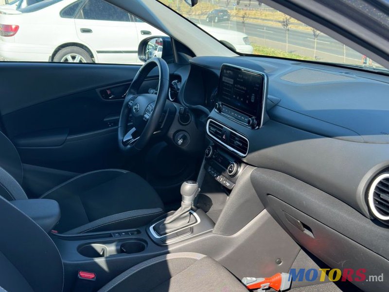 2019' Hyundai Kona photo #4