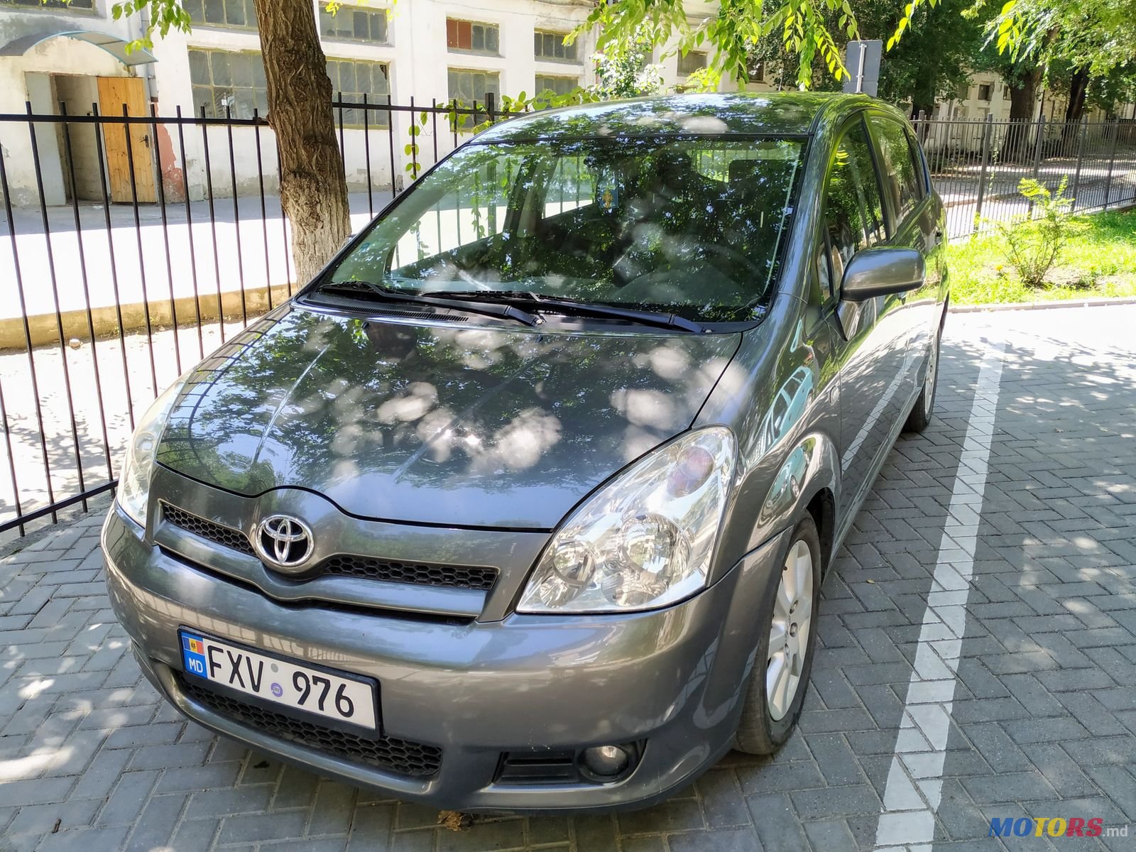 2005' Toyota Corolla Verso photo #6