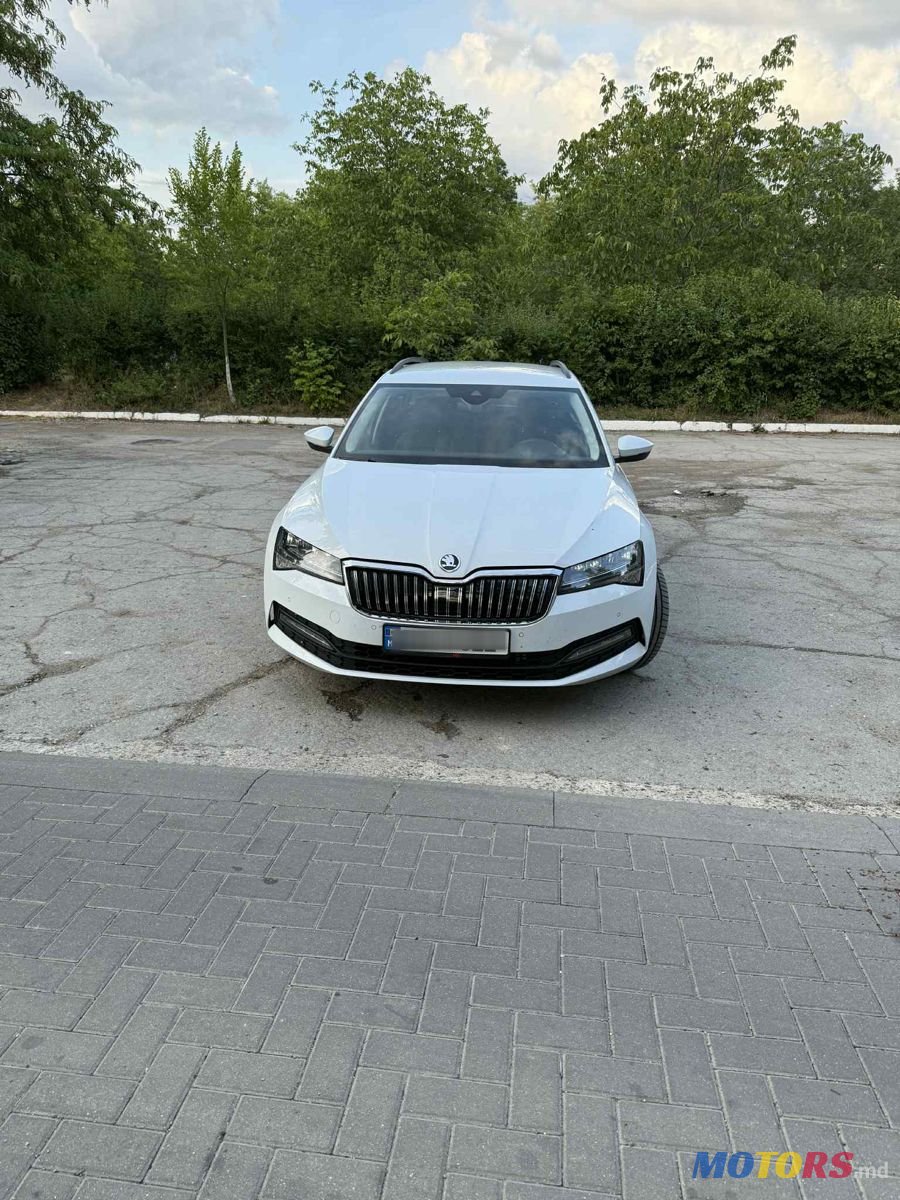 2020' Skoda Superb photo #1