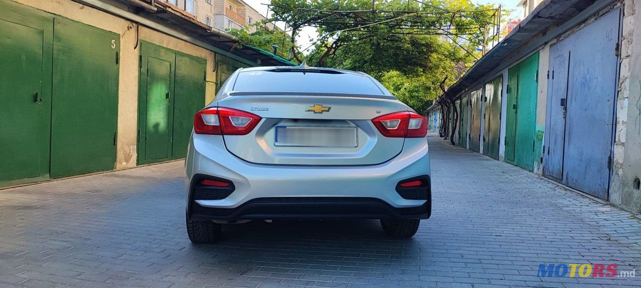 2017' Chevrolet Cruze photo #2