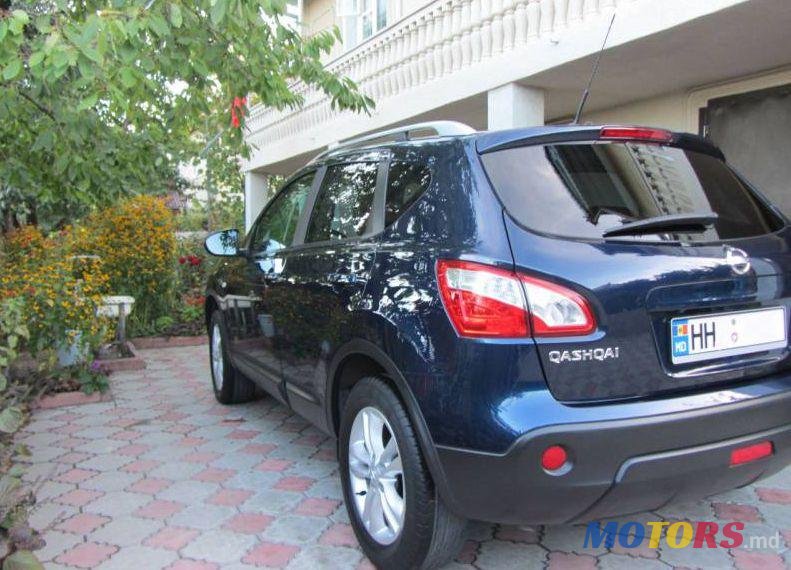 2010' Nissan Qashqai photo #1