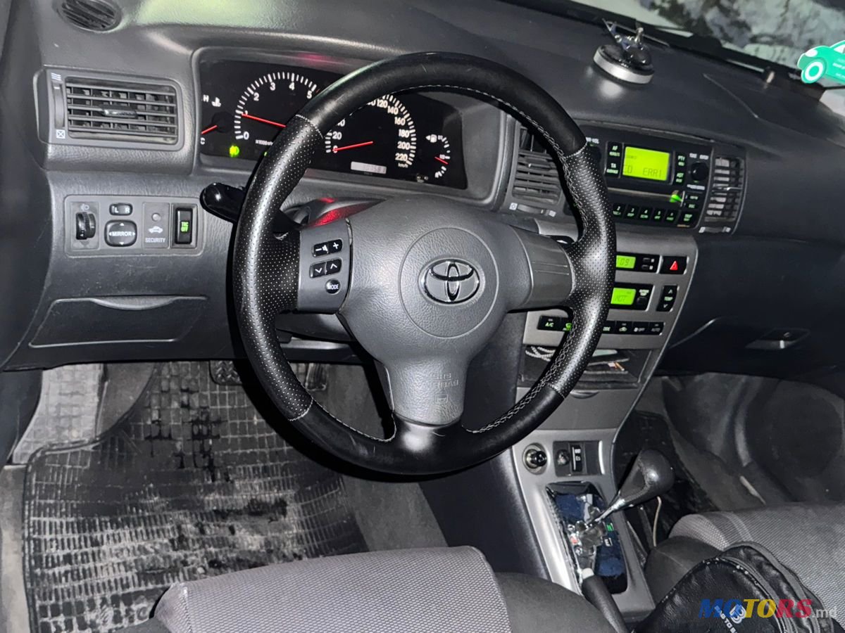 2006' Toyota Corolla photo #1