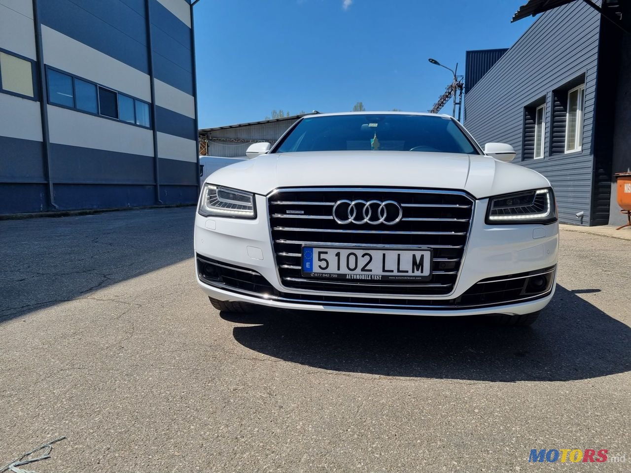 2014' Audi A8 photo #3