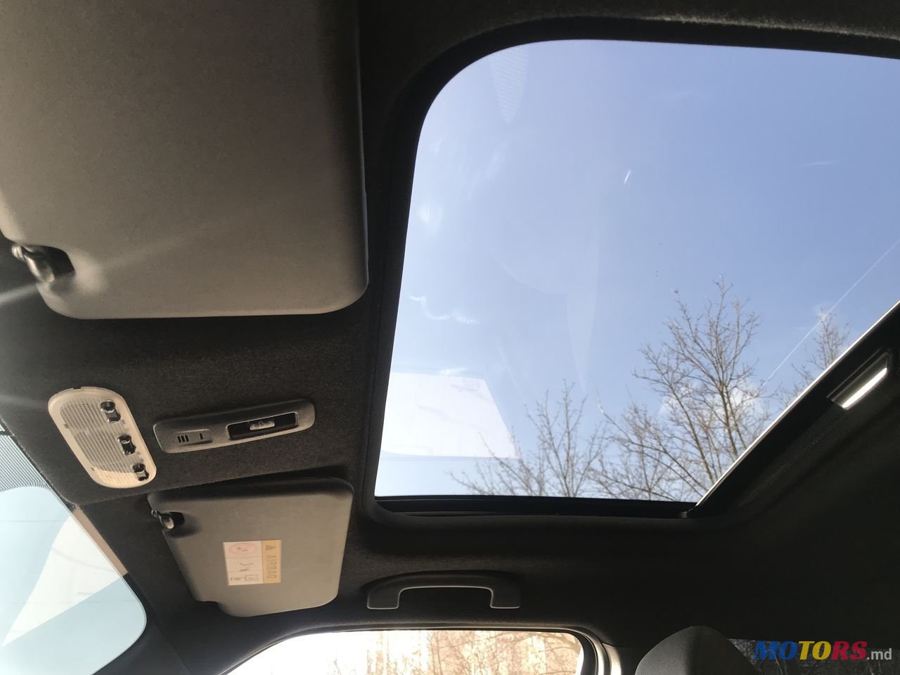 2015' Nissan Juke photo #6