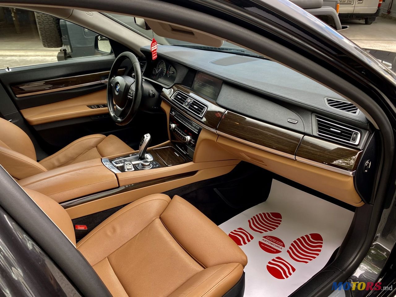 2009' BMW 7 Series photo #5