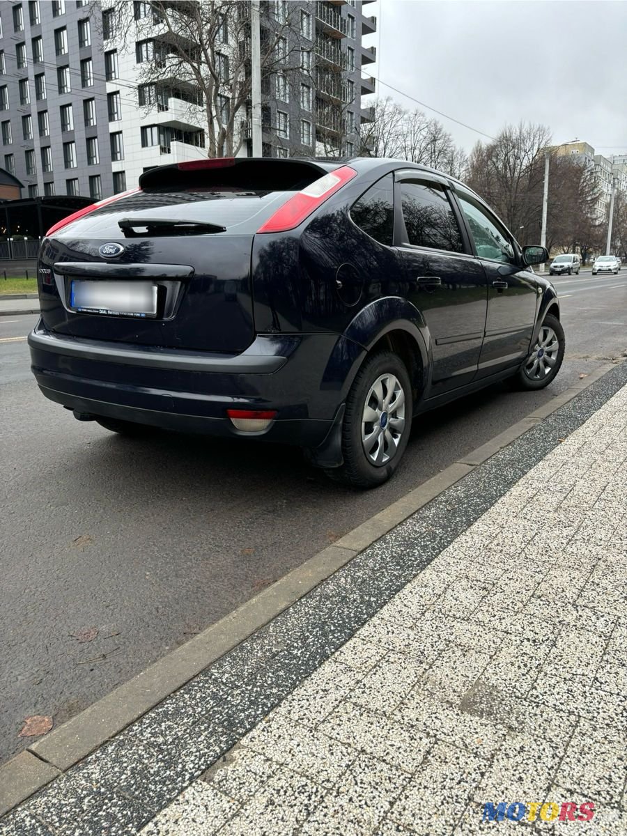 2008' Ford Focus photo #5