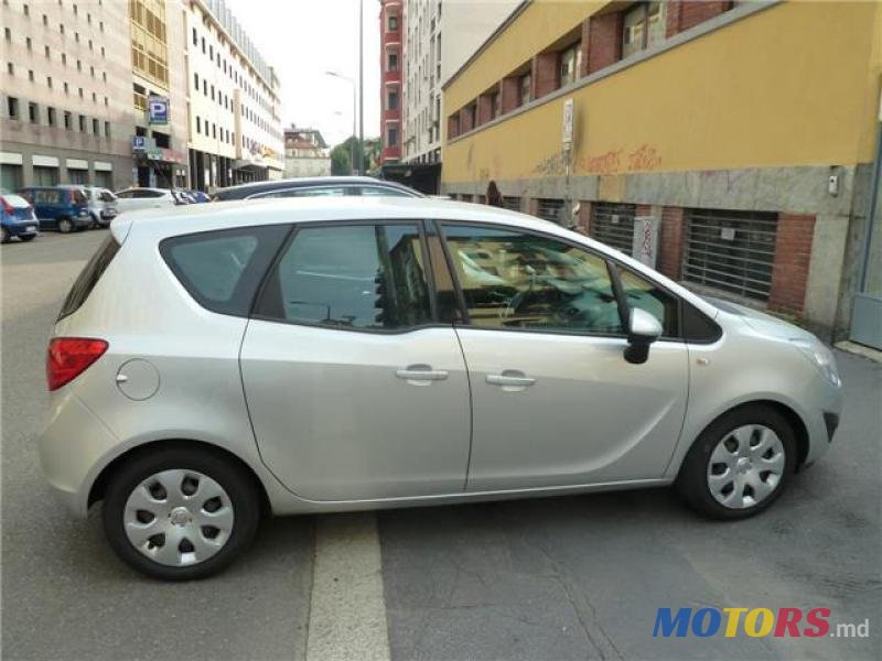 2010' Opel Meriva photo #1
