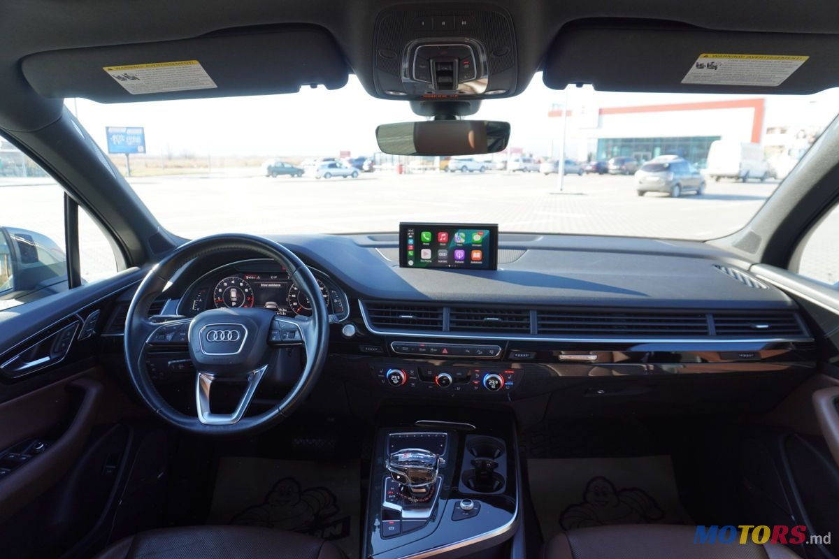 2017' Audi Q7 photo #6