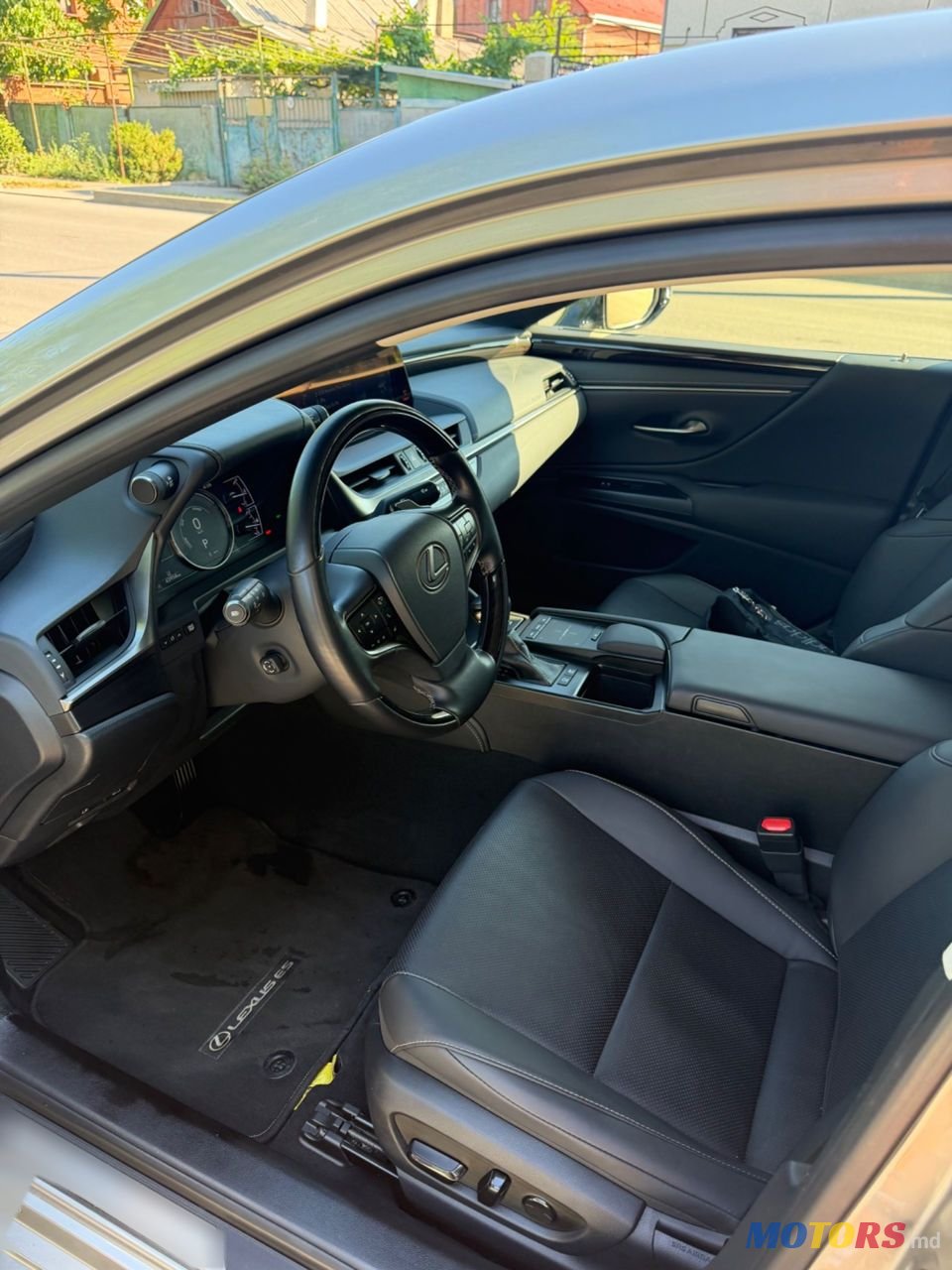 2018' Lexus Es Series photo #2
