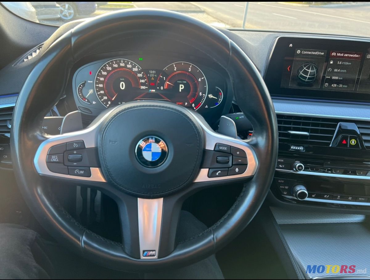 2018' BMW 5 Series photo #4
