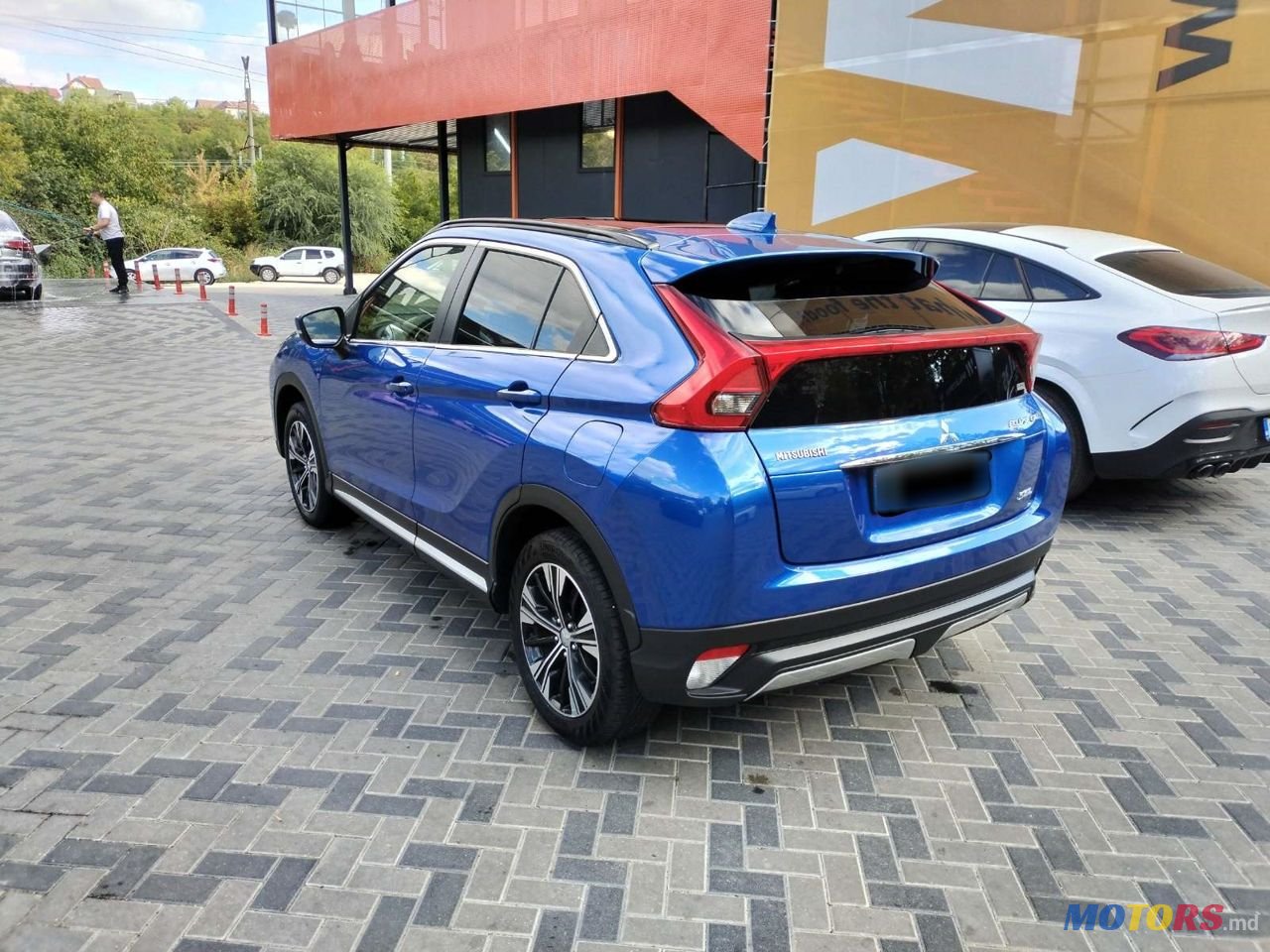 2019' Mitsubishi Eclipse Cross photo #3