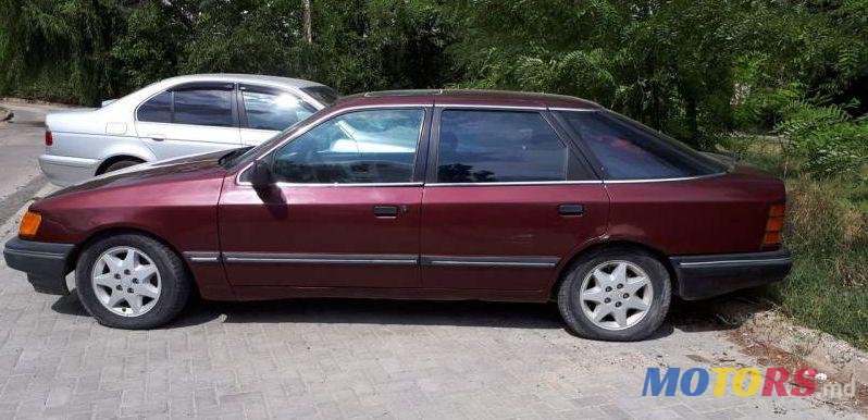 1989' Ford Scorpio photo #2