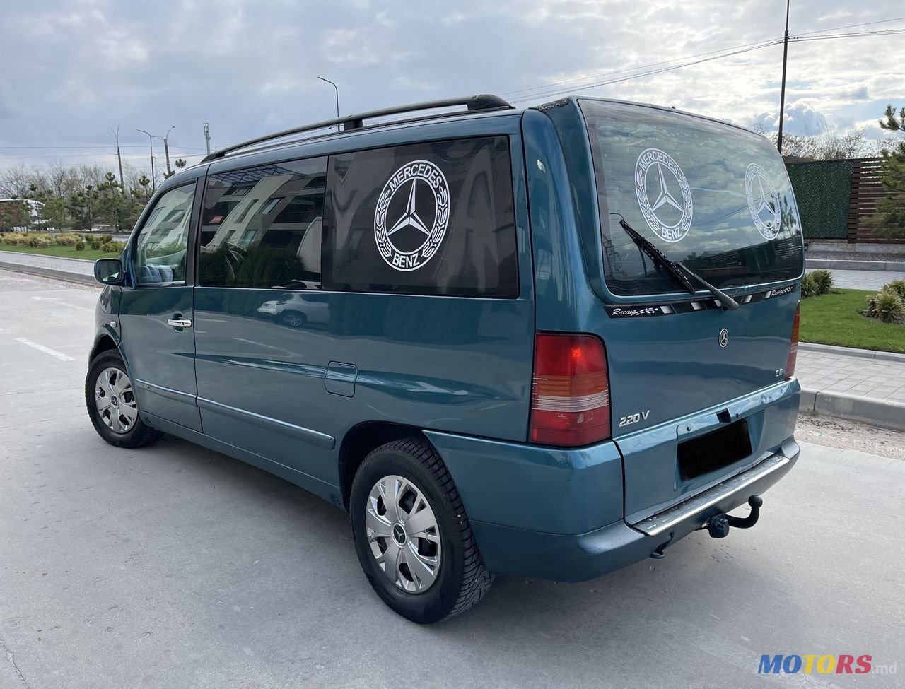 2001' Mercedes-Benz Vito photo #3
