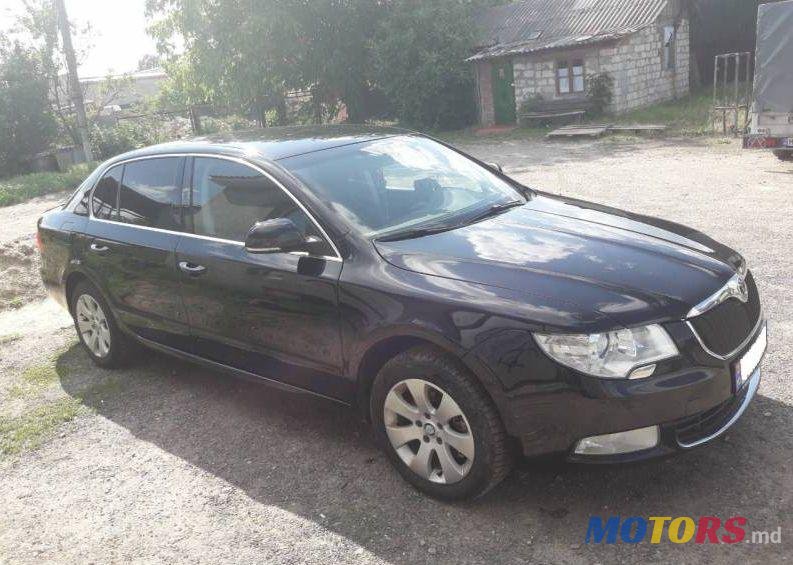 2011' Skoda Superb photo #1