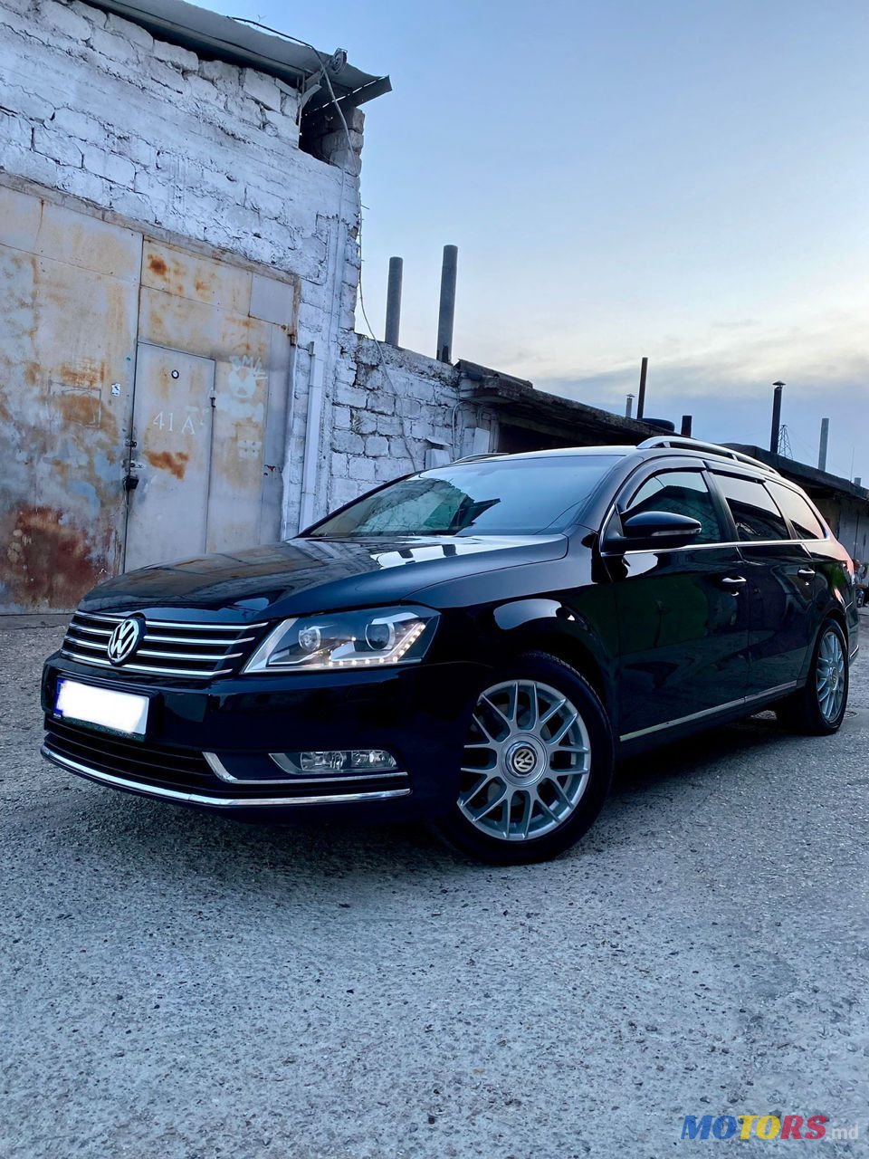 2013' Volkswagen Passat photo #3