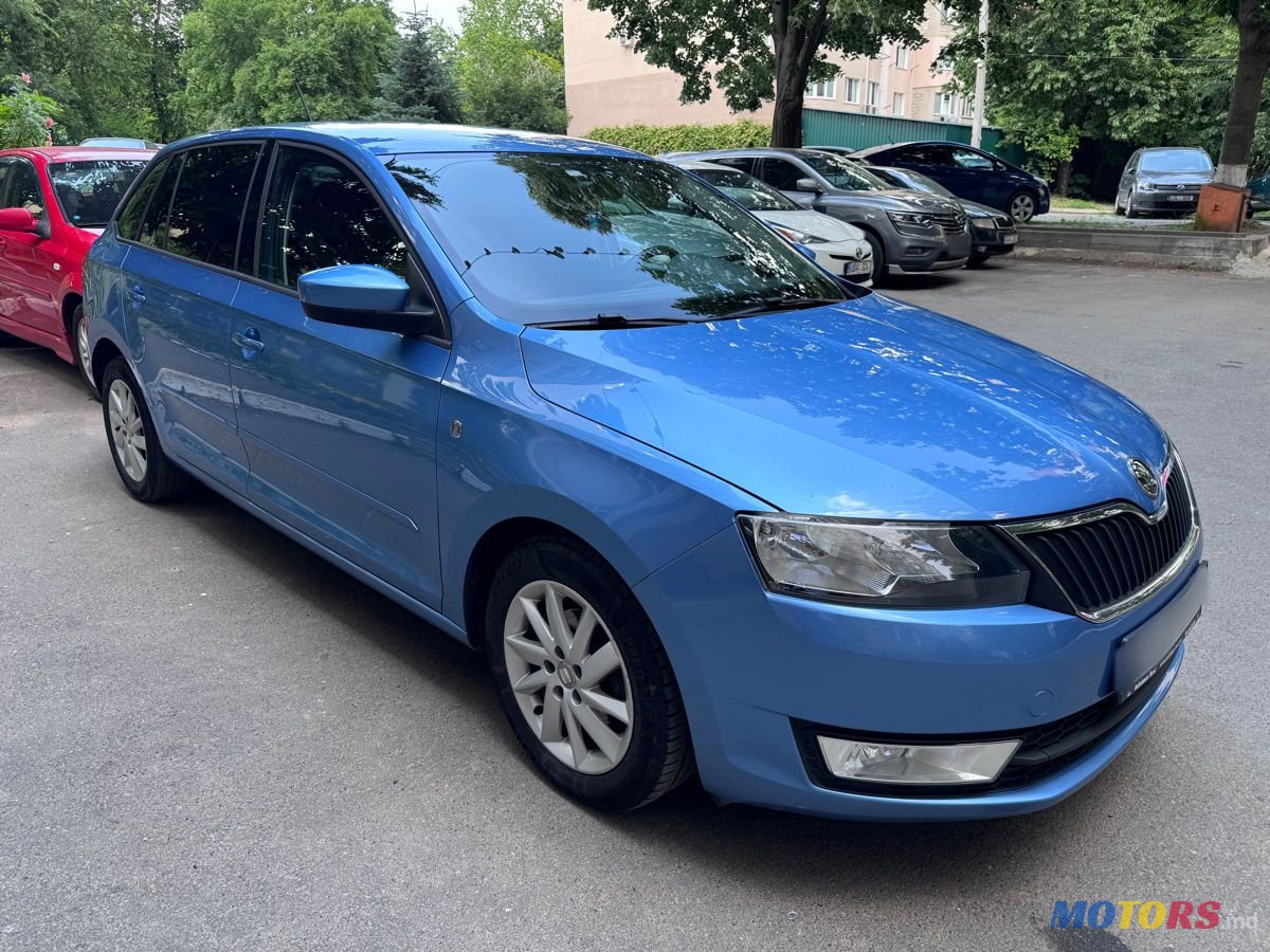2014' Skoda Rapid photo #2