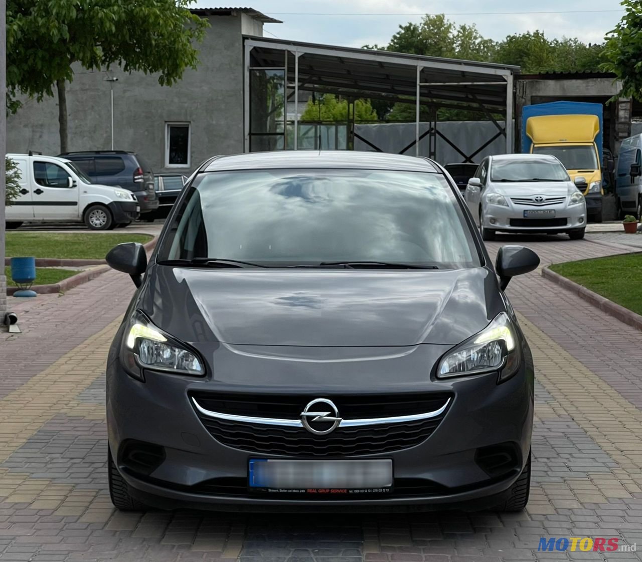 2015' Opel Corsa photo #2