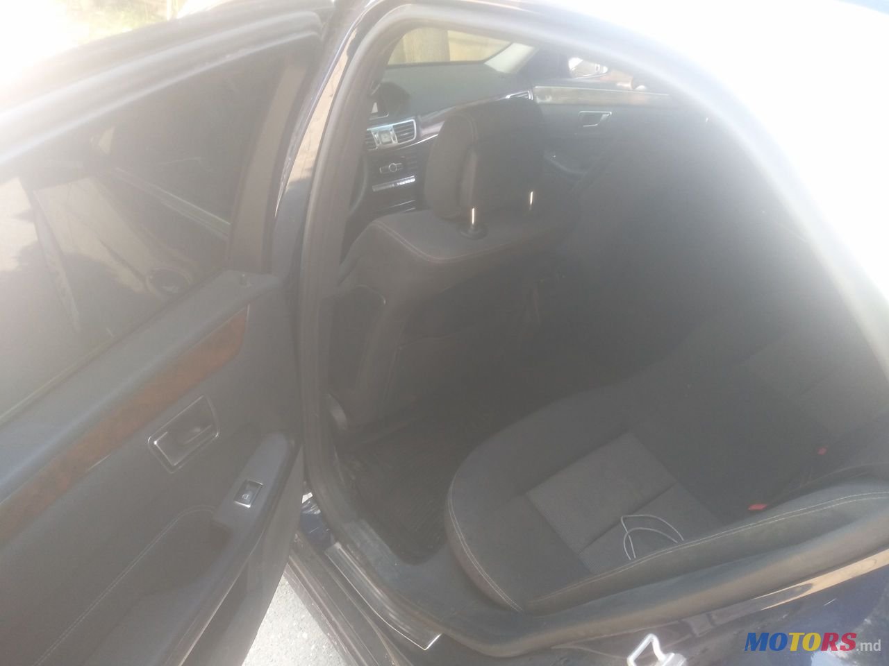 2014' Mercedes-Benz E Класс photo #6