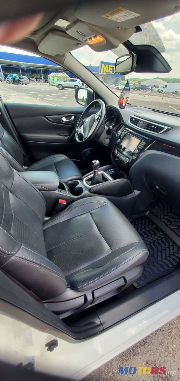 2015' Nissan Qashqai photo #6