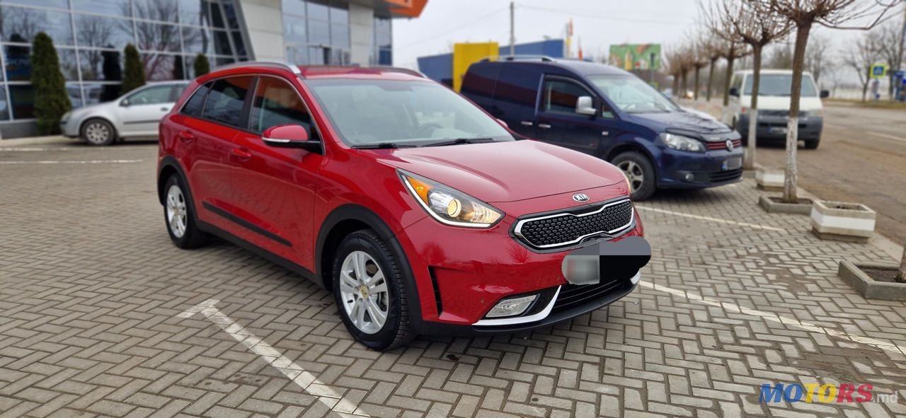 2017' Kia Niro photo #5