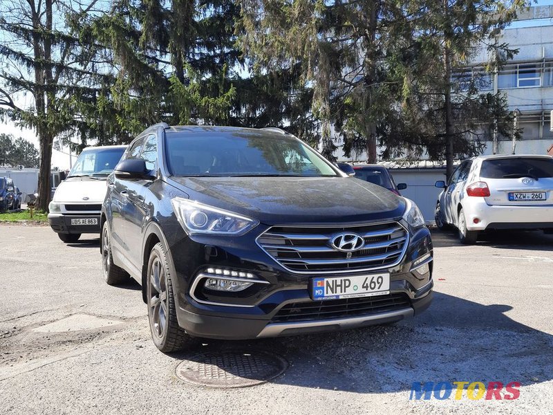 2016' Hyundai Santa Fe photo #1