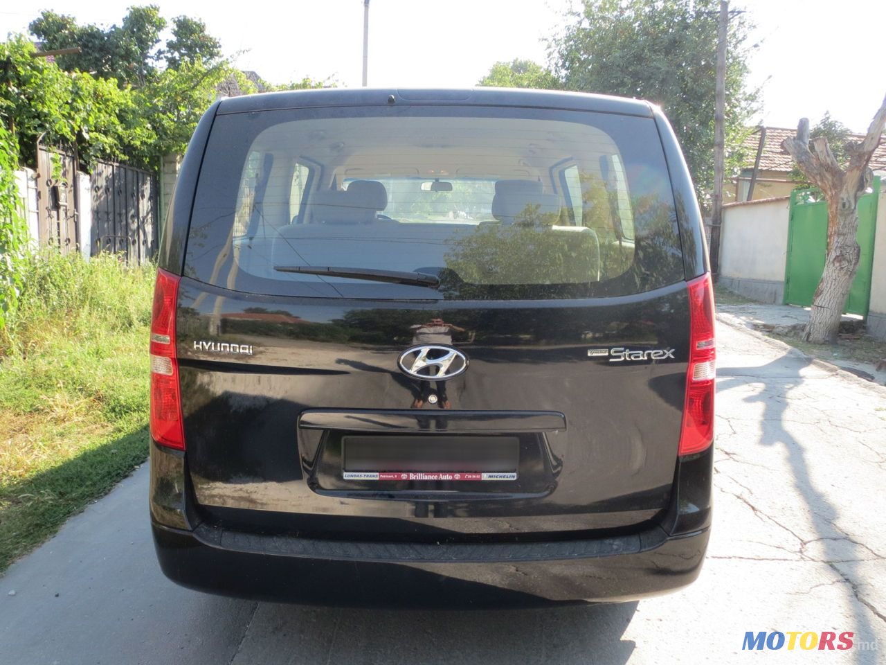 2009' Hyundai Grand Starex photo #5