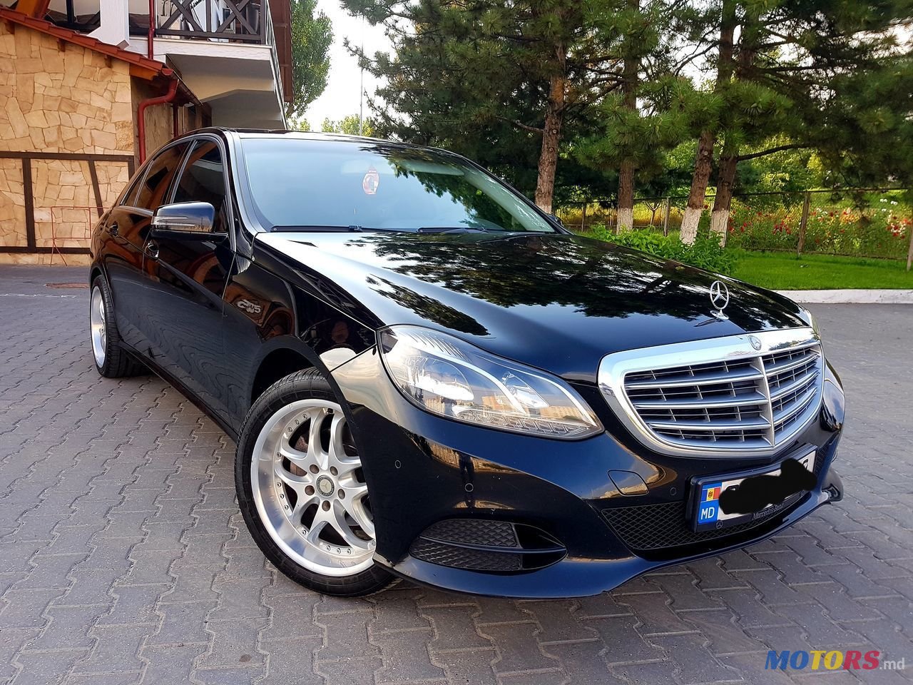 2014' Mercedes-Benz E Класс photo #1