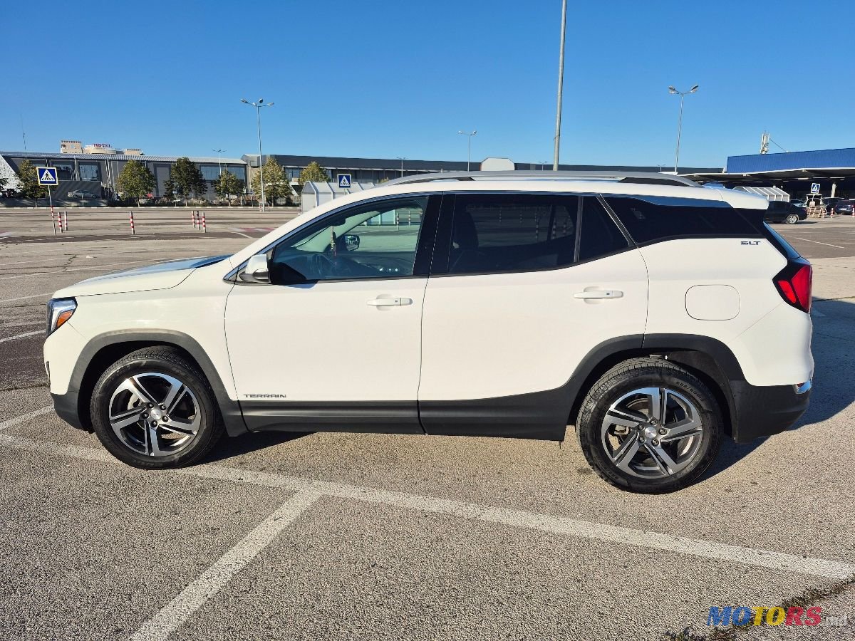 2020' GMC Terrain photo #5