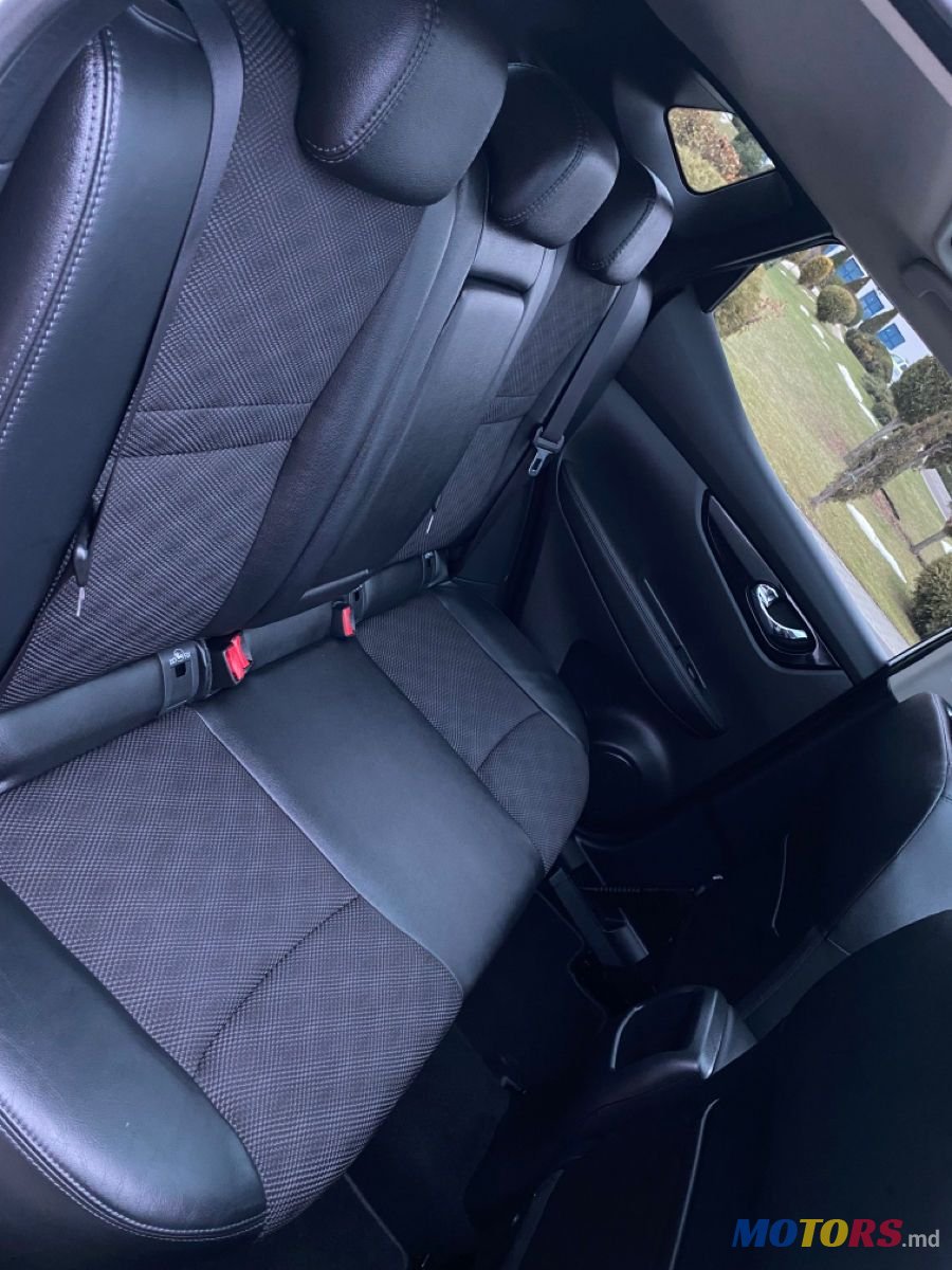 2015' Nissan Qashqai photo #6