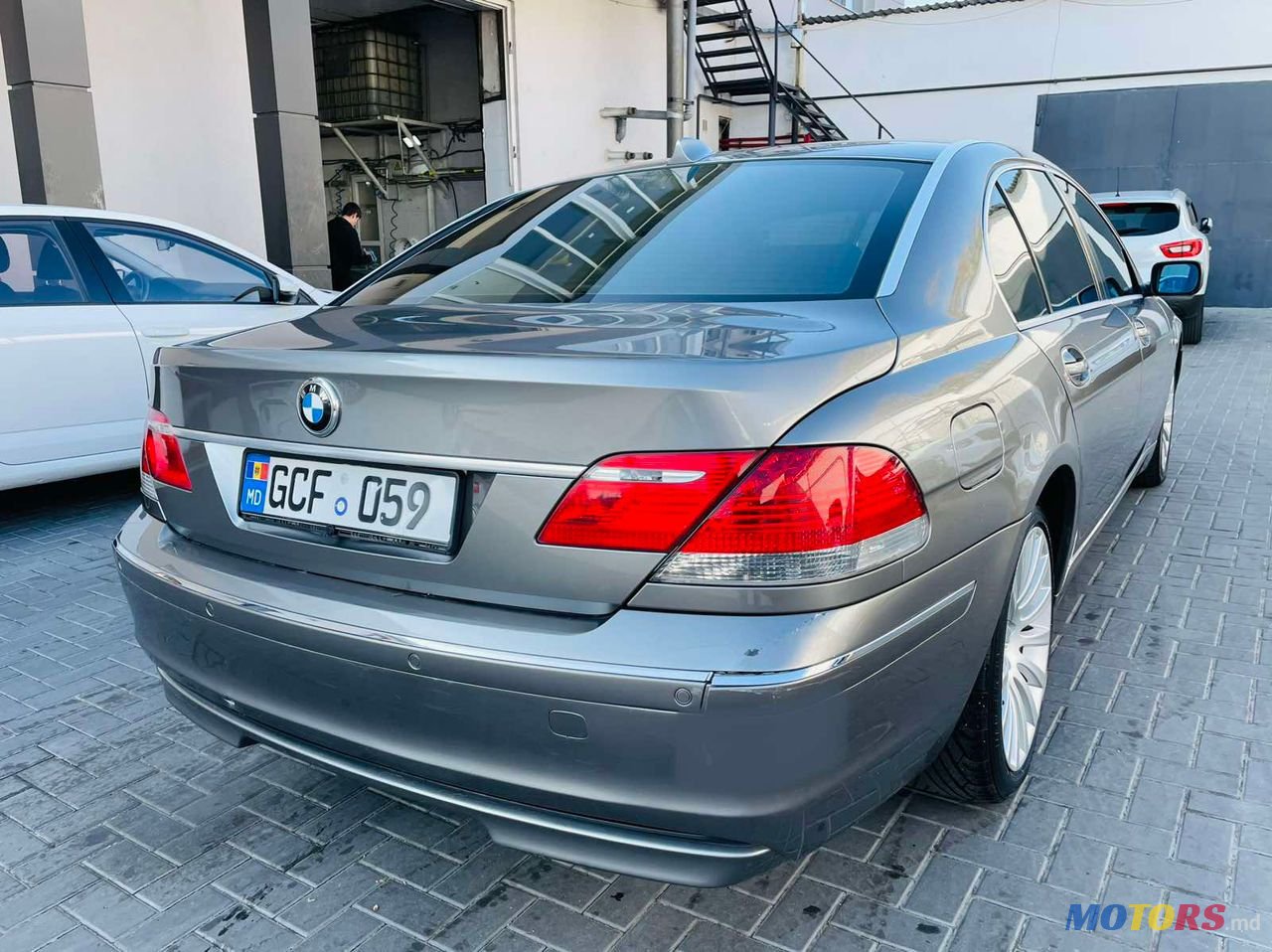 2007' BMW 7 Series photo #4