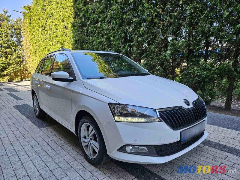 2019' Skoda Fabia photo #2