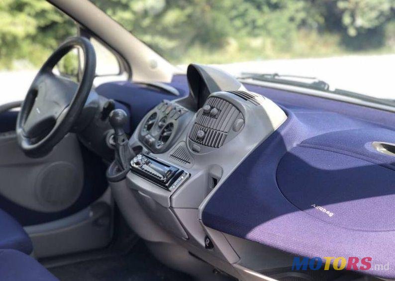 2002' Fiat Multipla photo #2