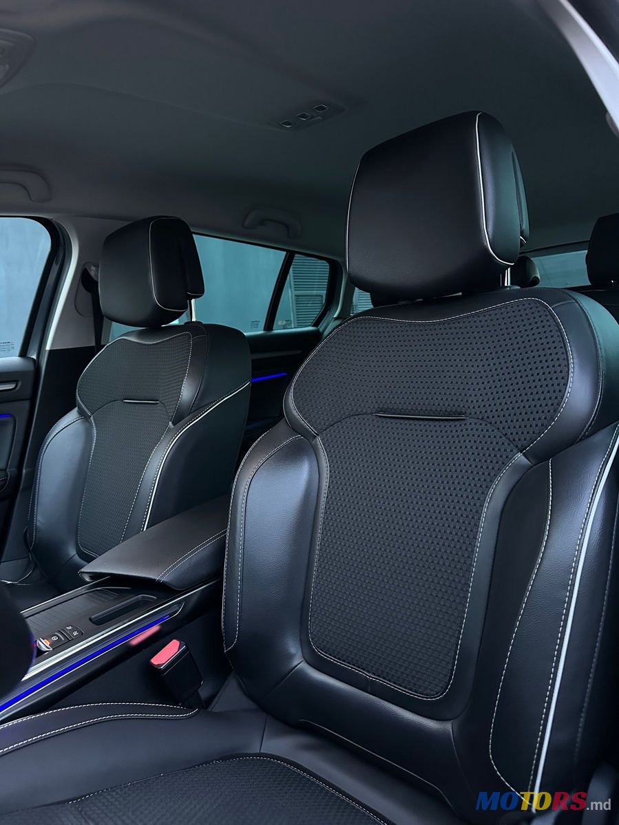 2017' Renault Megane photo #5