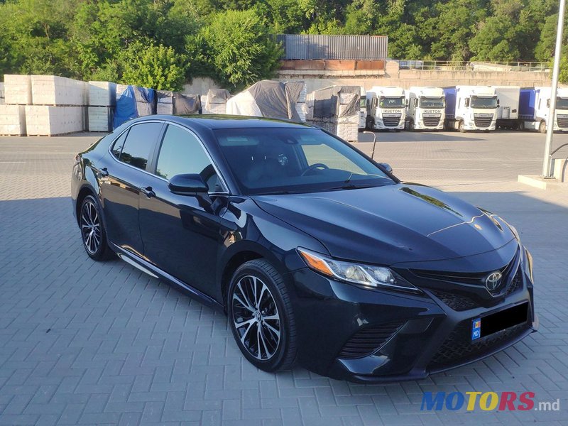 2018' Toyota Camry photo #1