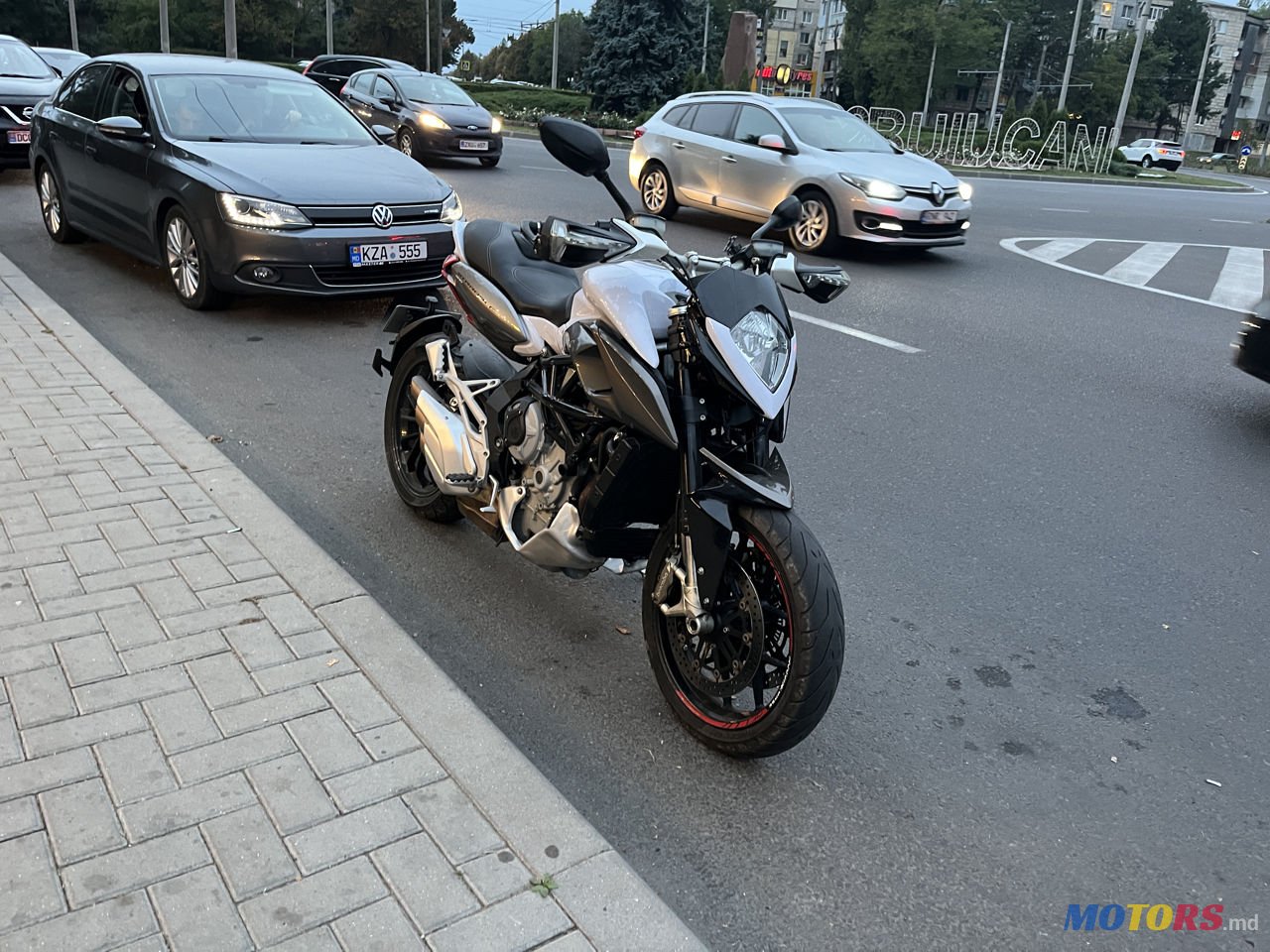 2017' MV Agusta Stradale photo #1