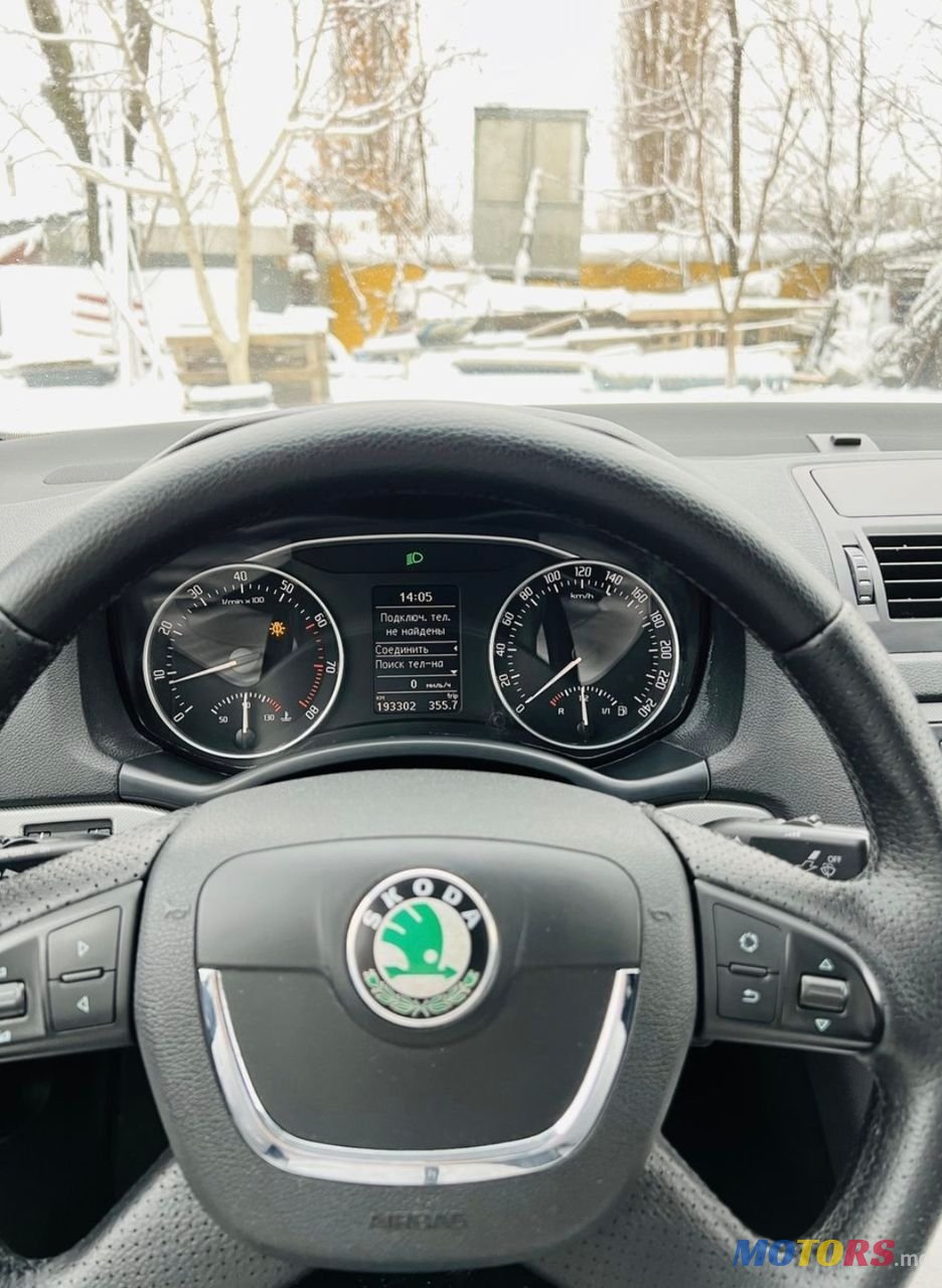 2009' Skoda Octavia photo #6