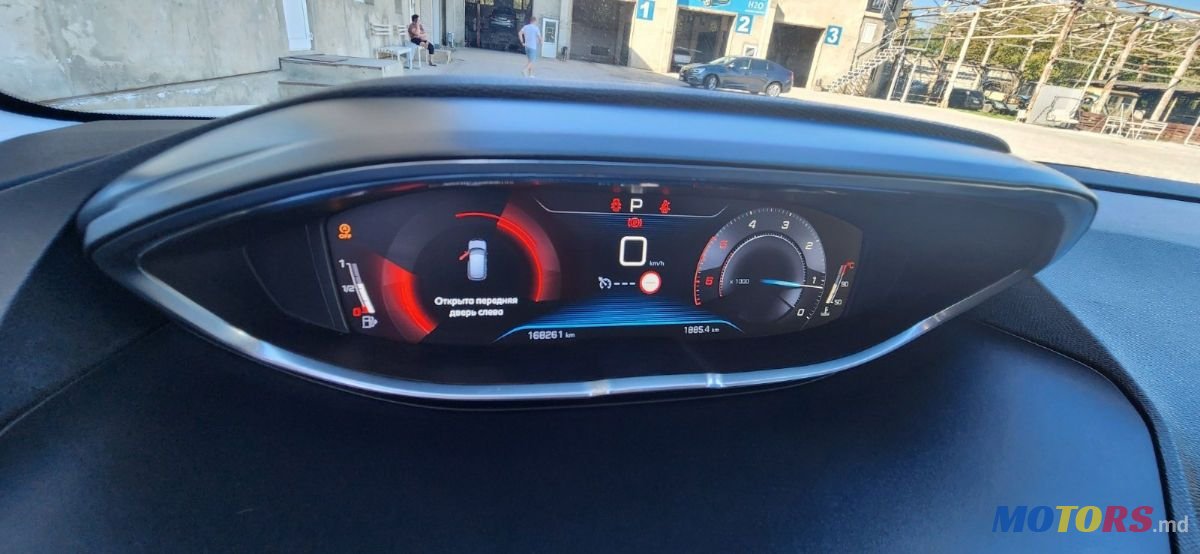 2018' Peugeot 3008 photo #6