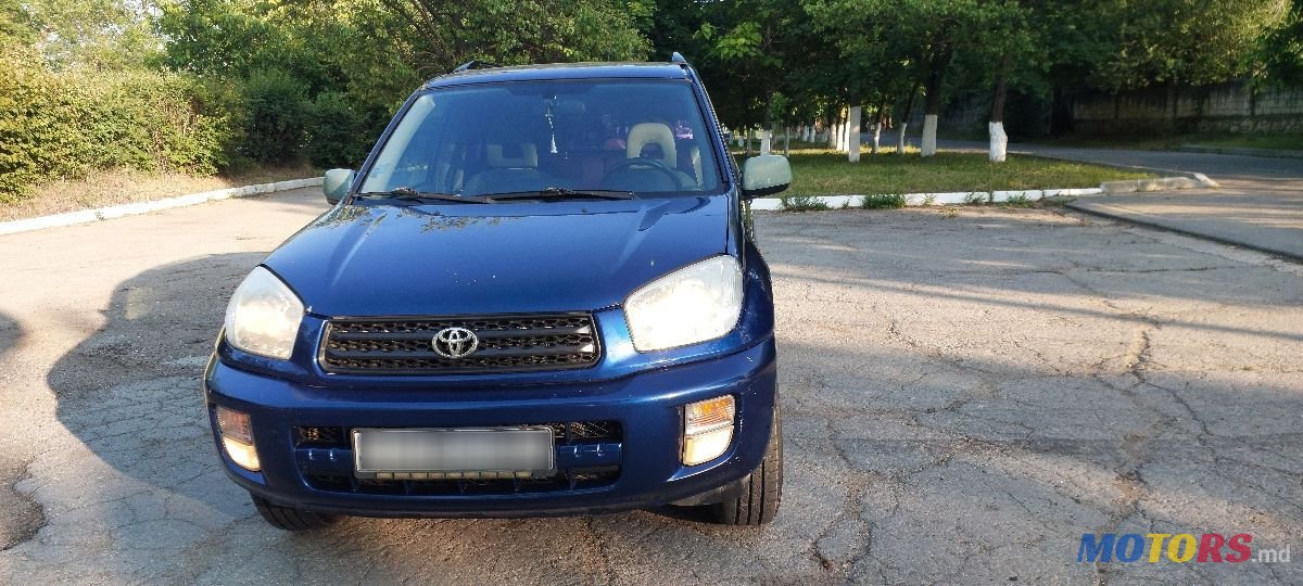 2001' Toyota RAV4 photo #6