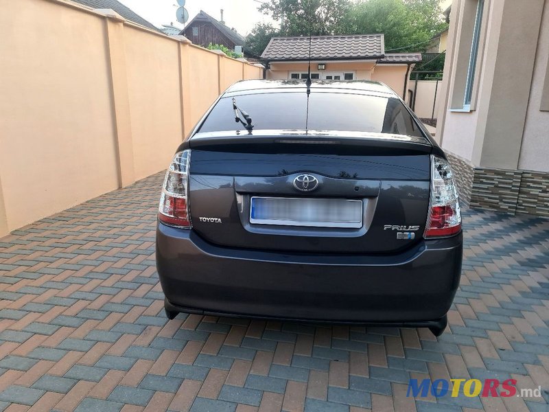2009' Toyota Prius photo #4