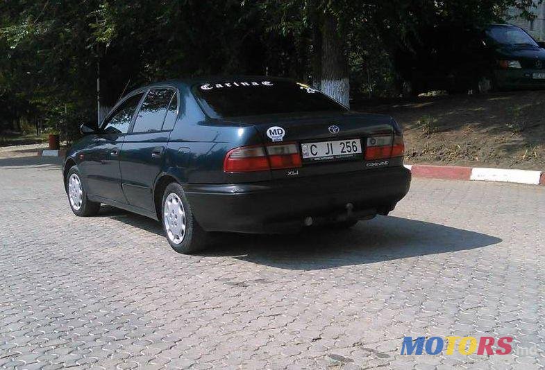 1994' Toyota Carina photo #1